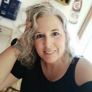 Meet your Posher, Brandy